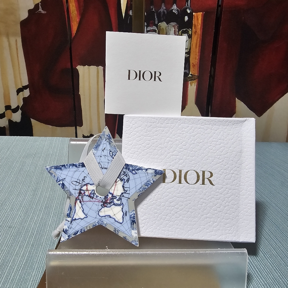 Dior "Around The World" Ceranic Star